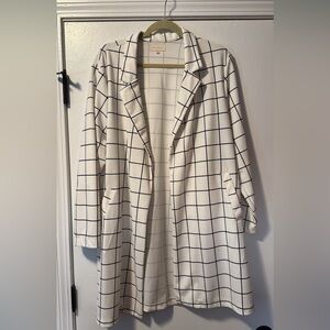 Women's White Grid Pattern Blazer